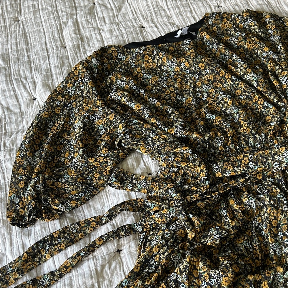 Baltic Born Black and Gold Floral Dress - Picture 5 of 5